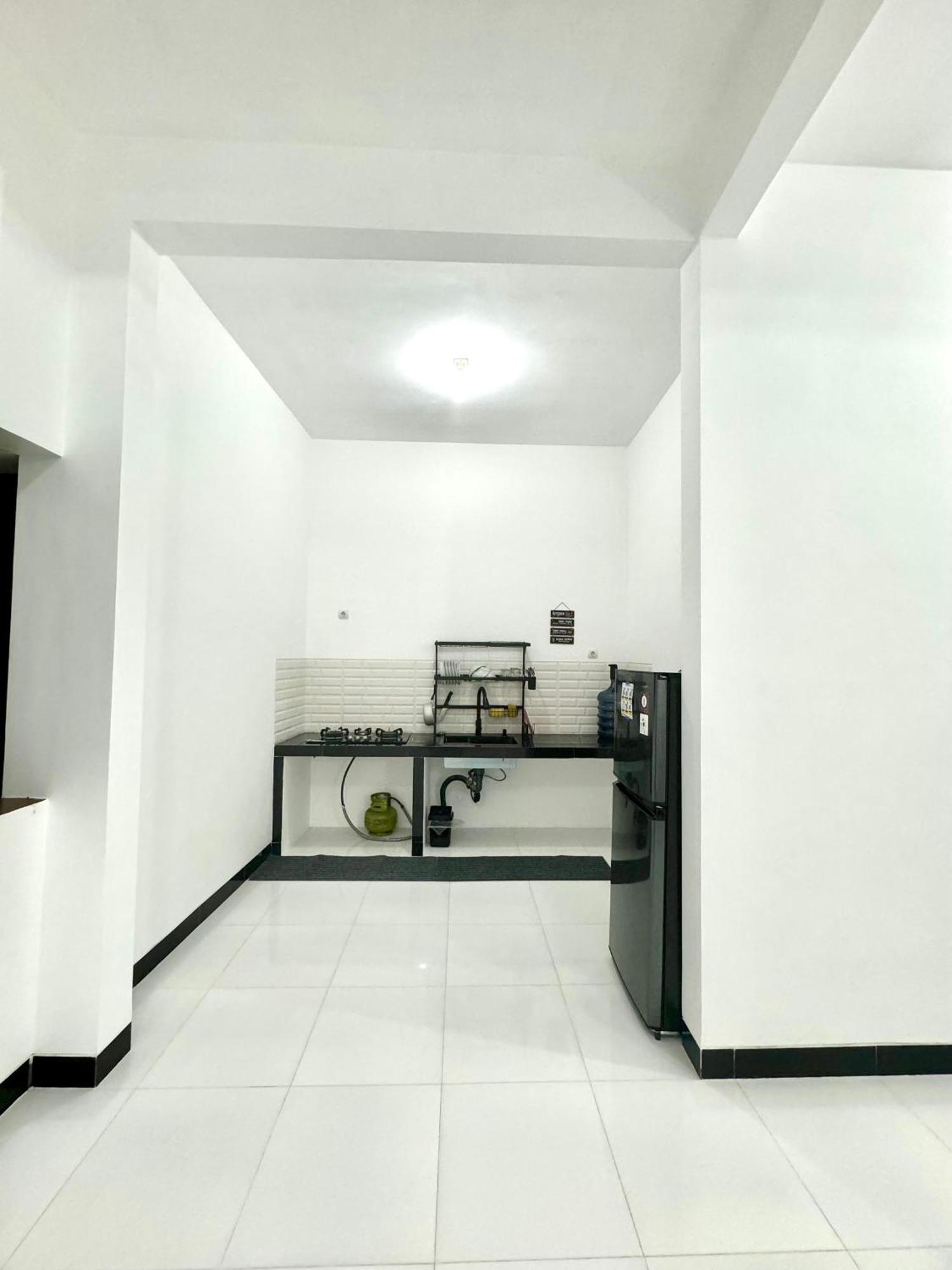 Han Gang Syariah Ponorogo Exterior photo
