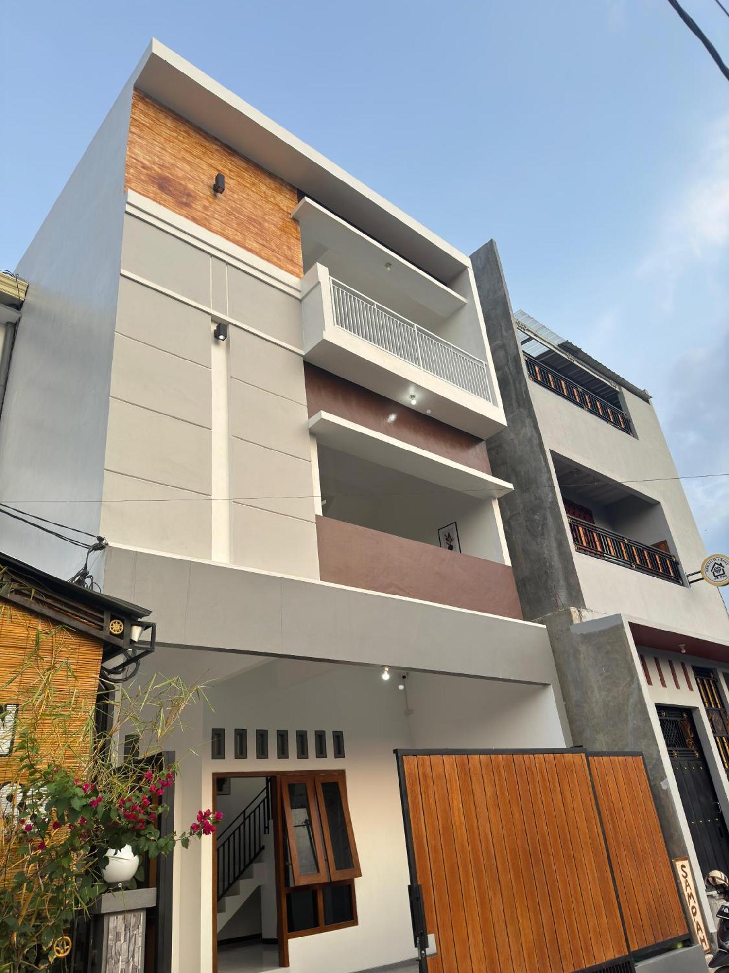 Han Gang Syariah Ponorogo Exterior photo